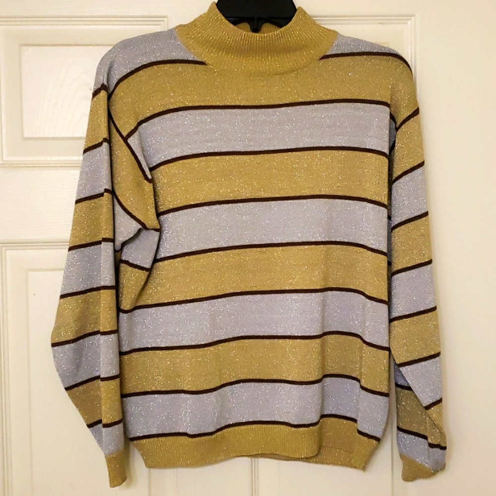 !SALE!! 😍🤩Lise J Shimmering Gold, Gray, and Brown Top